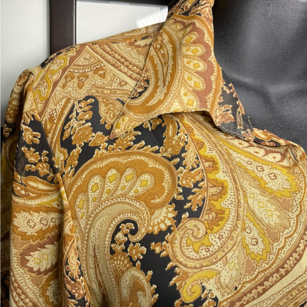 Sheer Gold and Black paisley button up top | Medium - Picture 3 of 9
